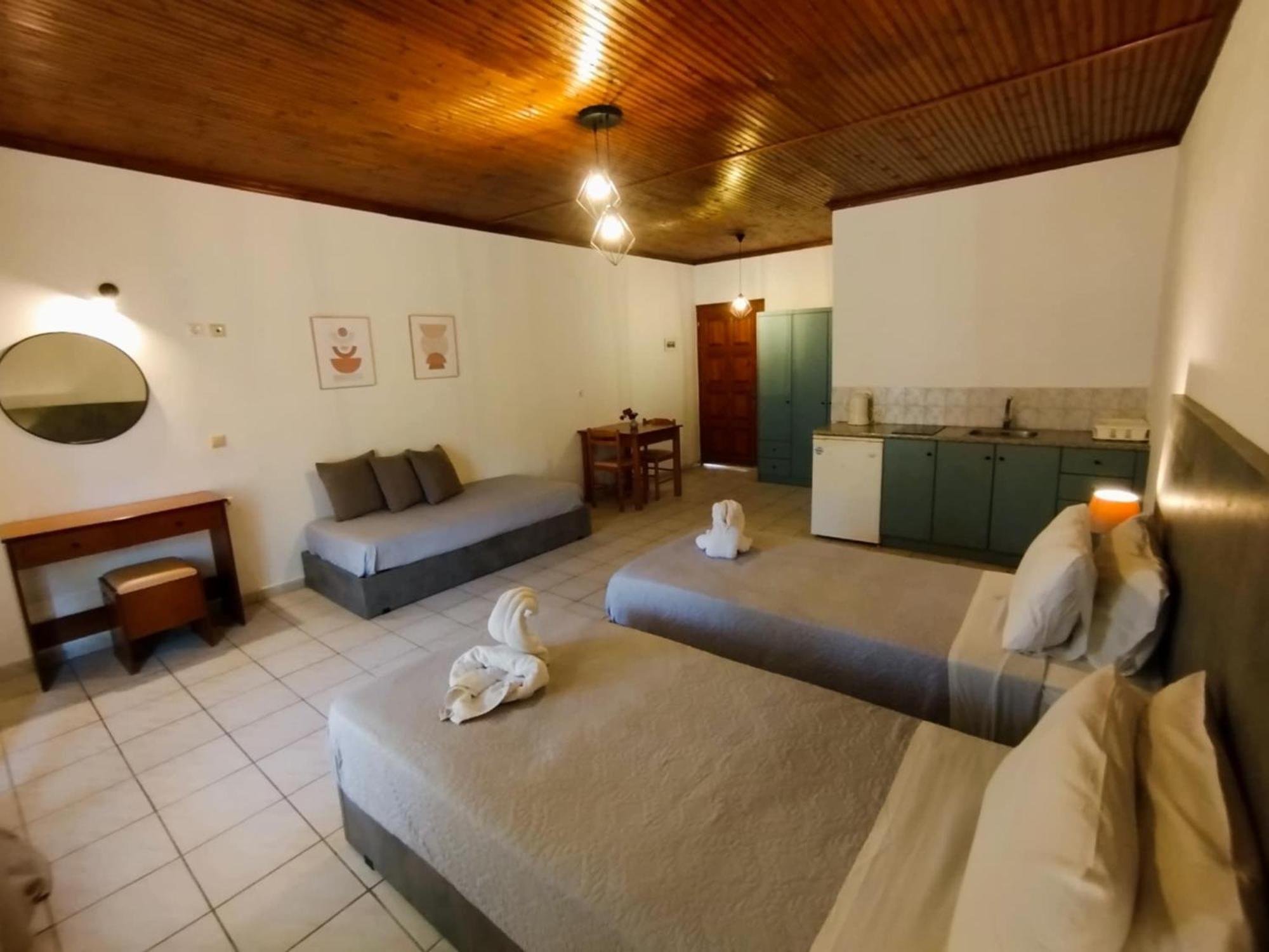Alex Katerina Apartments ペロラデス エクステリア 写真